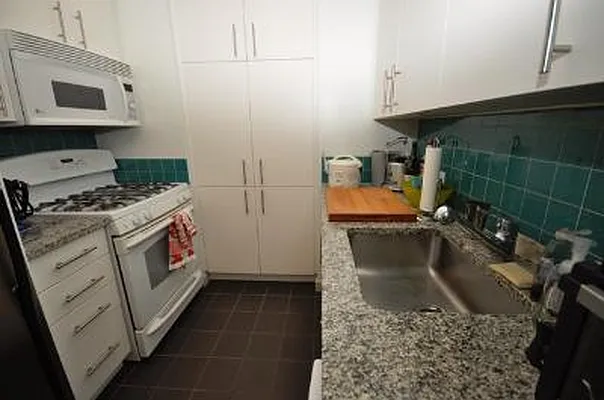 Rented by Corcoran | media 50