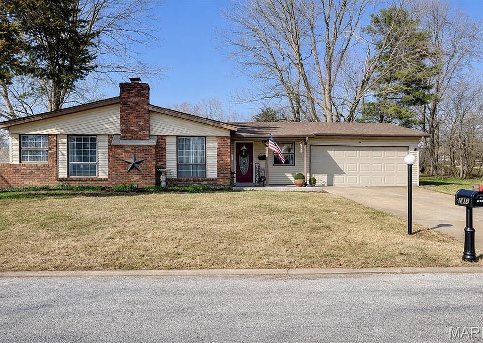 1st image of 1419 Vicksburg Dr