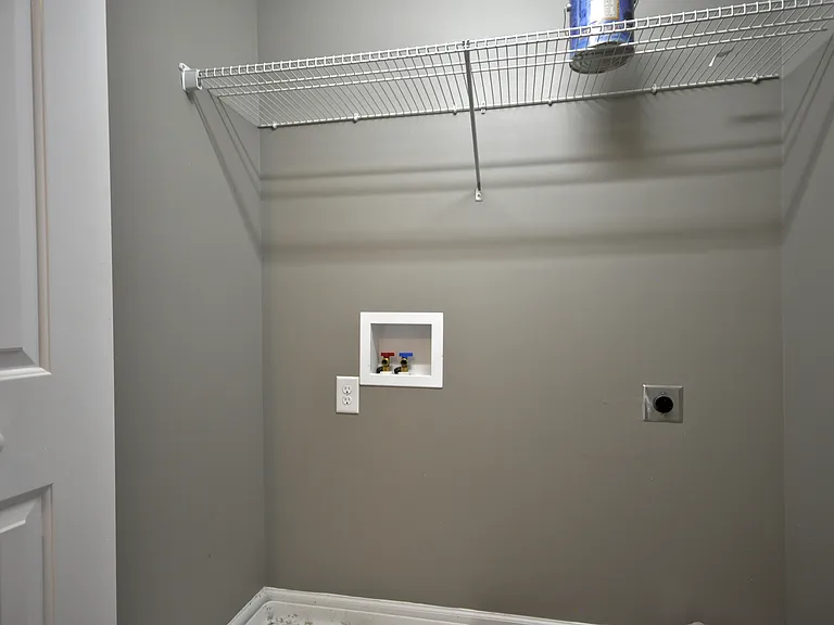325 Sam Houston Cir — Photo 28