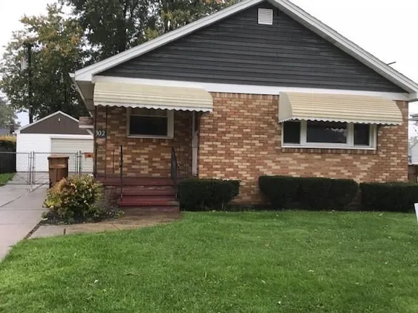 302 N Pleasant Pkwy, Buffalo, NY 14206