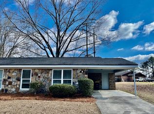 50A Mathis Dr, Rome, GA 30165