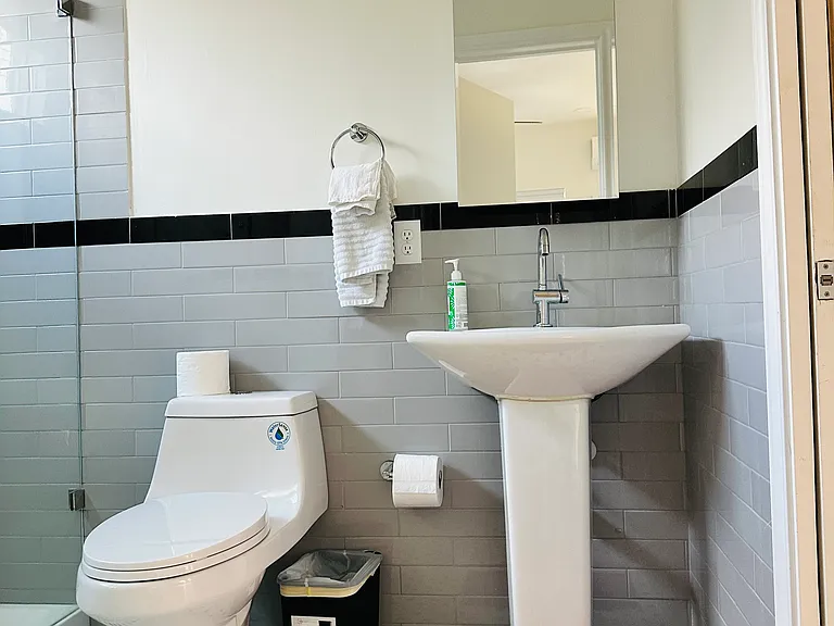 2505 Rosedale St #1B — Photo 7