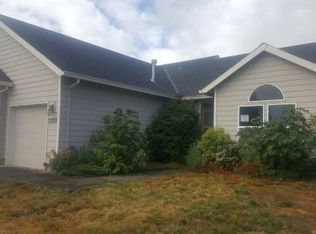 3325 5th St, Columbia City, OR
