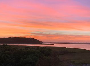 145 E Beach Rd, Westport, MA 02790