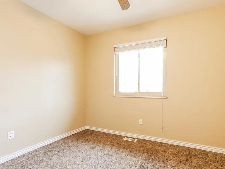 1679 S Naples St — Photo 12
