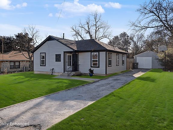 4th image of 2021 Eden Ave