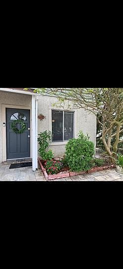 1st image of 782 8th Ave S #1