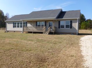 450 Ray Byrd Rd, Lillington, NC 27546