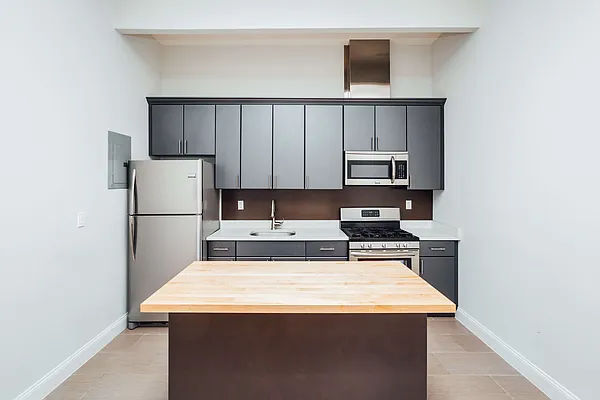 Rented by Nooklyn NYC LLC | media 15