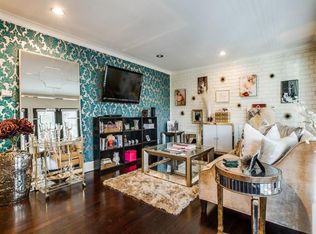 10209 Regal Oaks Dr APT 212, Dallas, TX 75230