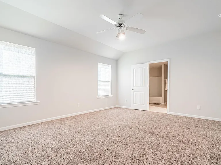 101 Eagle Lake Dr — Photo 15