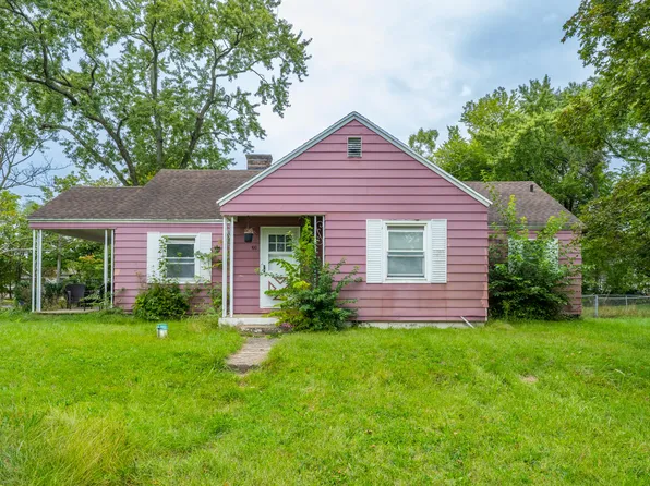 100 Helmar Ct, Benton Harbor, MI 49022