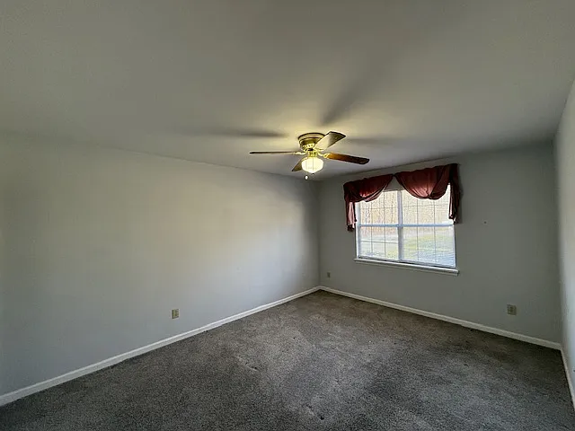 729 Shelby Dr #B — Photo 20