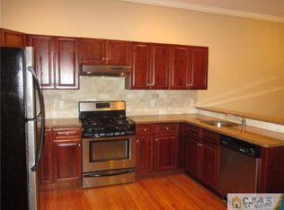 547-547 Sayre Ave #201, Perth Amboy, NJ 08861