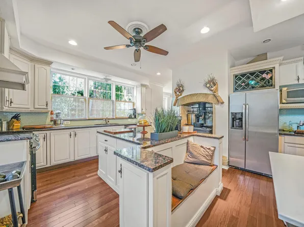 345 E Chestnut St, Coatesville, PA 19320