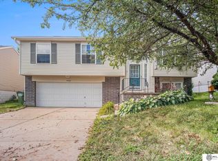 17826 Olive St, Omaha, NE 68136