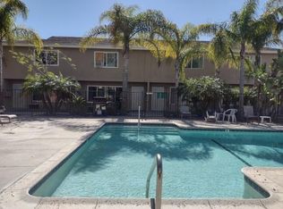 2917 Mendoza Dr APT B, Costa Mesa, CA 92626