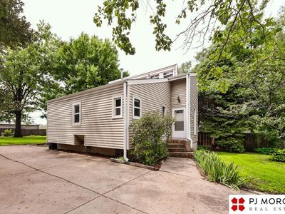 4905 K St, Omaha, NE, 68117