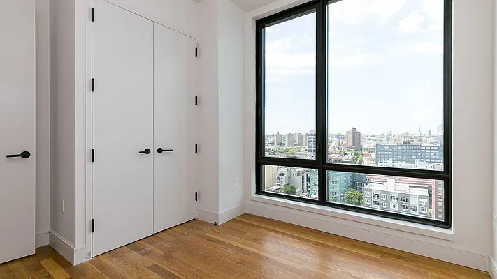 Rented by Nooklyn NYC LLC | media 122