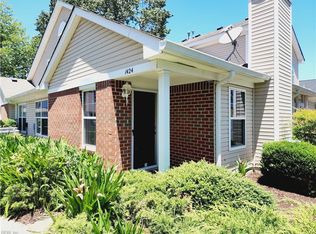 1424 Orchard Grove Dr, Chesapeake, VA 23320