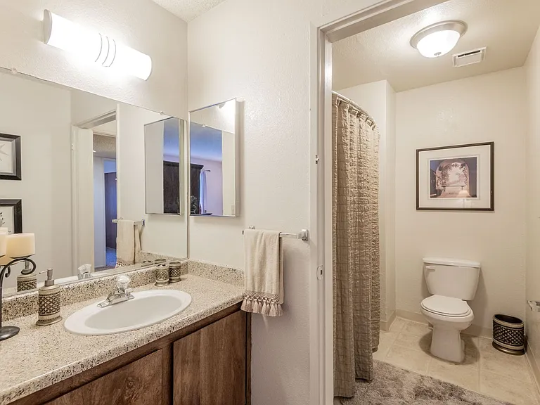 Sunflorin Village Apartments — Photo 47