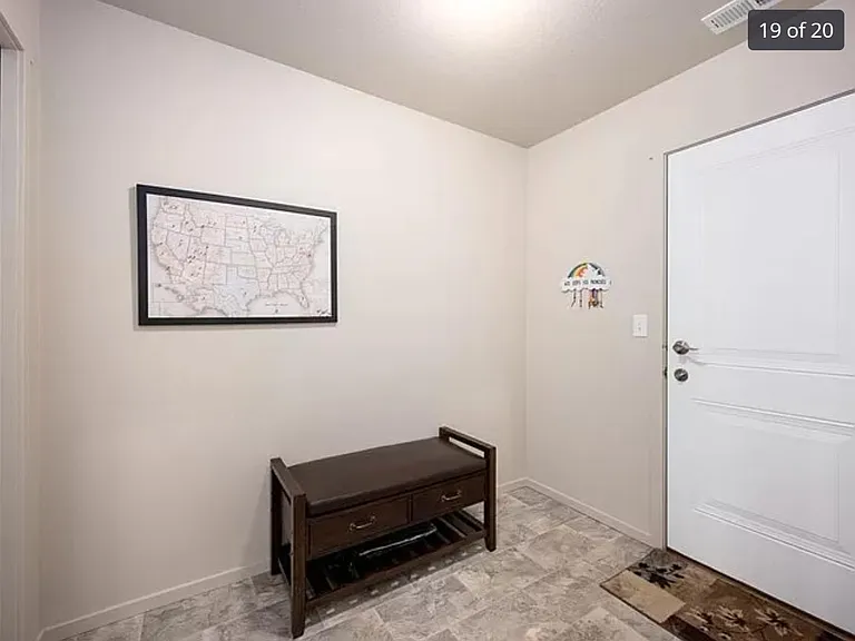8903 N Cheltenham Ct — Photo 15