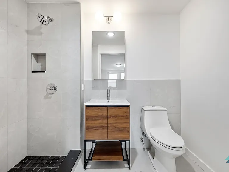 3510 Glenwood Rd #5J — Photo 14