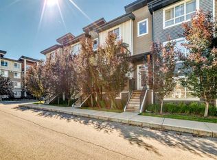 125 SW Walgrove Cv SE, Calgary, AB T2X4E1