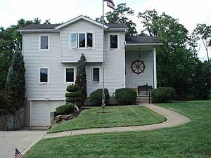 1st image of 1114 S River Ave