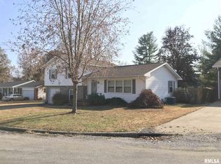 45 Frankfort Dr, West Frankfort, IL 62896