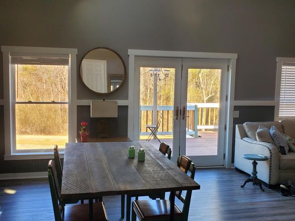 419 Wood Rd #1