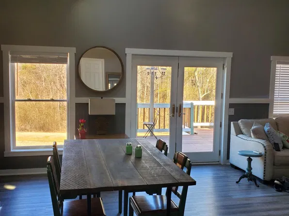 419 Wood Rd #1, Taylors, SC 29687