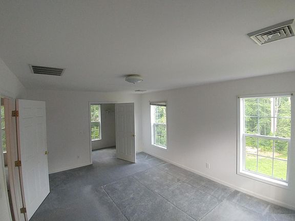 upstairs bedroom 1