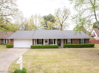 3211 Village Rd, Fort Smith, AR 72903