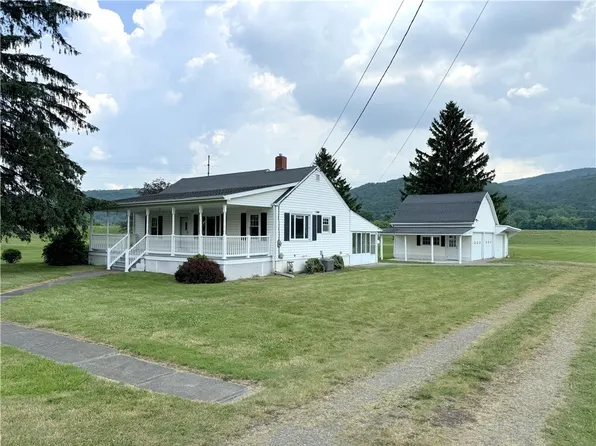 62 W Main St, Canisteo, NY 14823