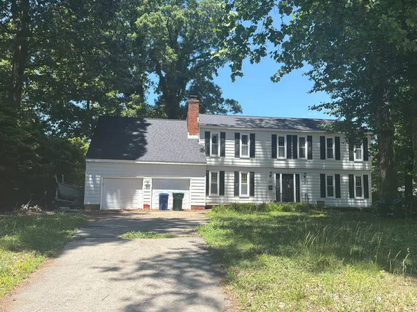 536 Quarterfield Rd, Newport News, VA 23602
