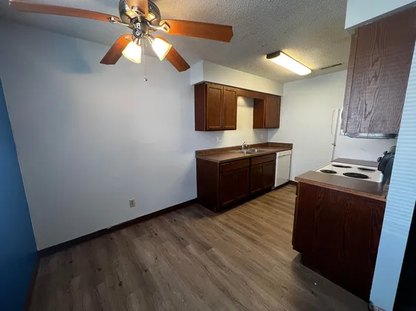 870 Boston Way - RUKA, 870 Boston Way APT 2, Coralville, IA 52241