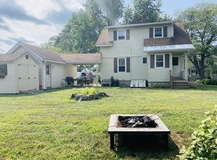 5 Maplewood Ave, Westfield, MA 01085