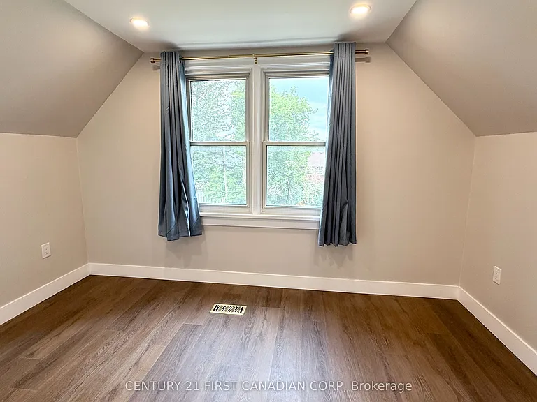 294 Vancouver St #1 — Photo 34