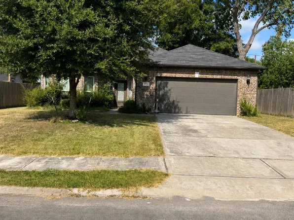 8150 Sharondale Dr, Houston, TX 77033