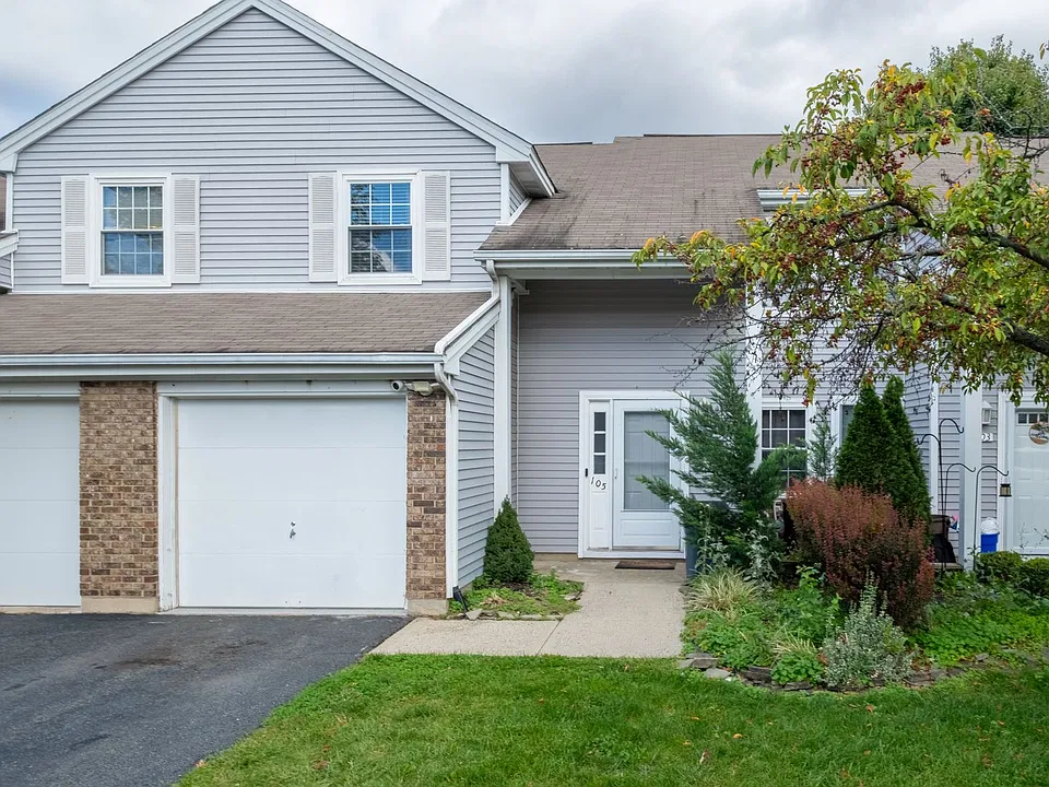 105 Fulton Ct