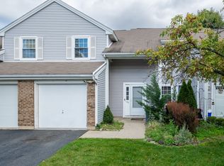 105 Fulton Ct, New Brunswick, NJ 08901