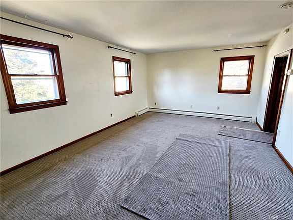 3rd image of 48 Ramapo Ave