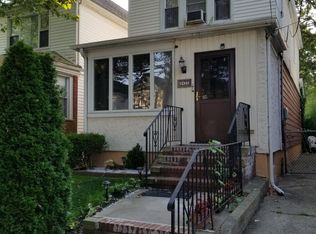 88-25 69th Ave, Forest Hills, NY 11375