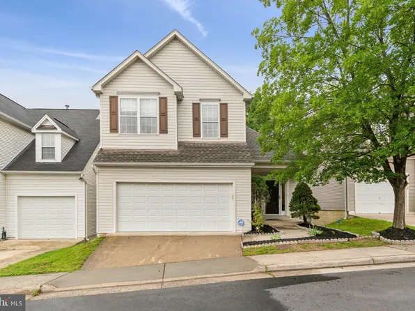 6002 Honnicut Dr, Centreville, VA 20121