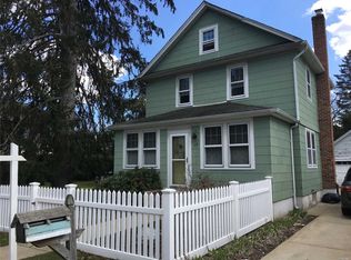 14 E 17th St, Huntington Station, NY 11746