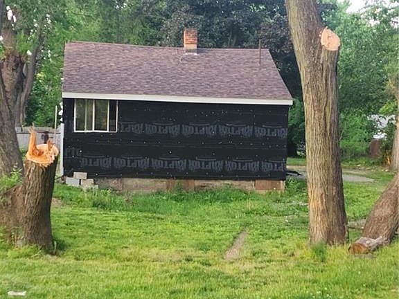 2nd image of 2434 Carlotta Dr