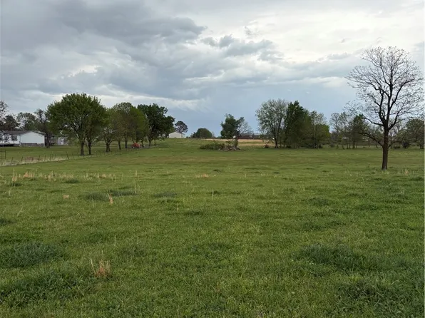 311 H, Green Forest, AR 72638