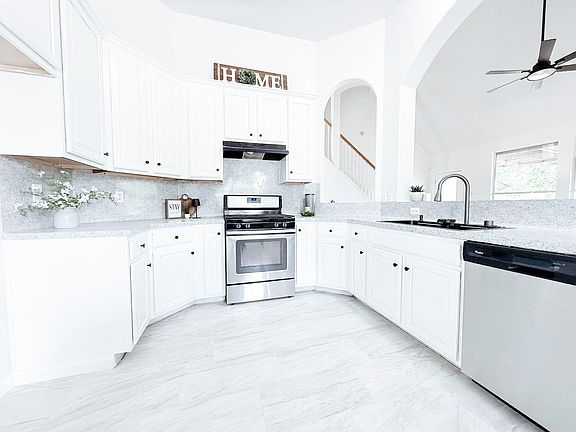 4th image of 26743 Cypresswood Dr