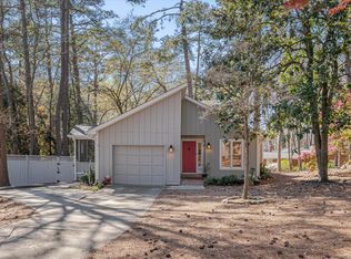 4423 Memorial Dr, Raleigh, NC 27612